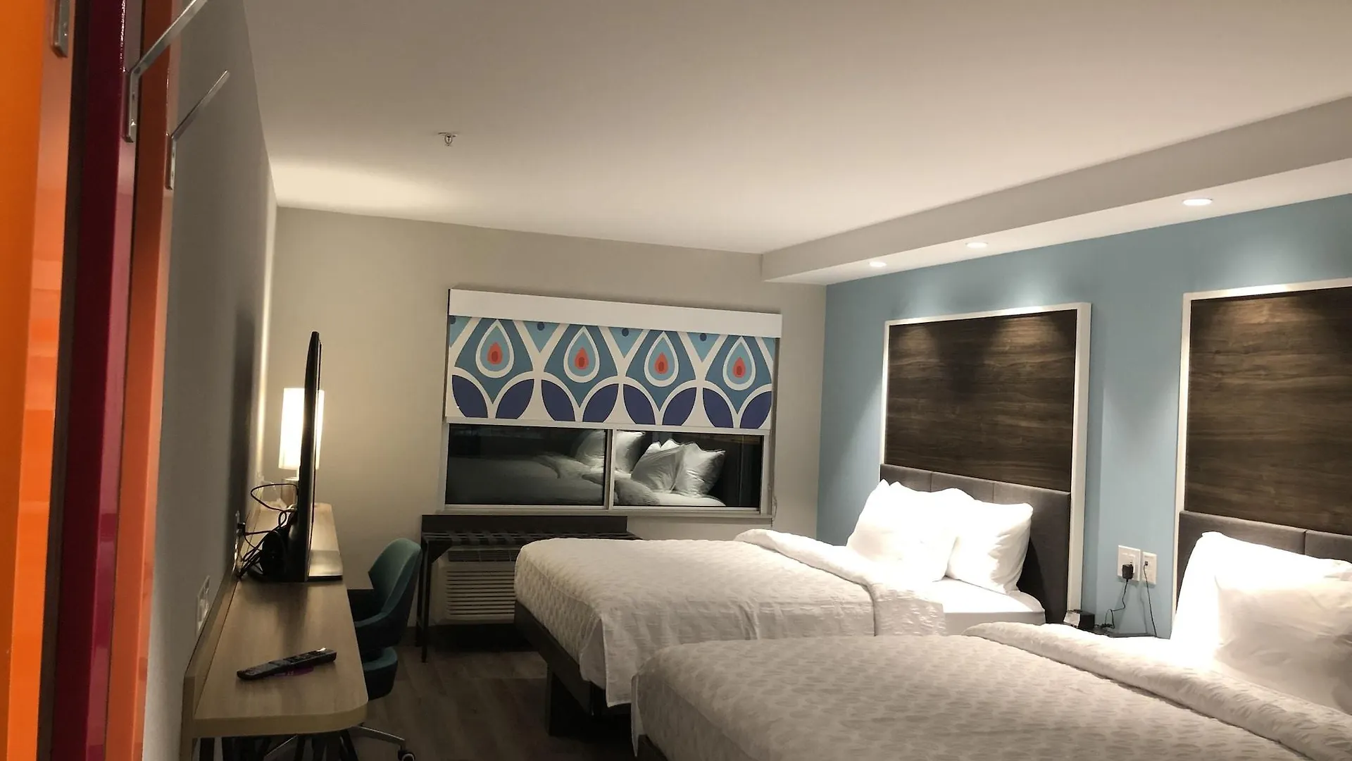 Hotel Tru By Hilton Edmonton Windermere