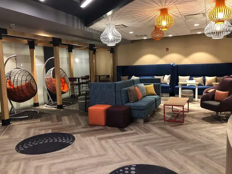 Tru By Hilton Edmonton Windermere Canada